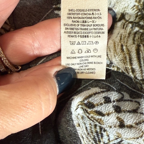 Free People Boho Floral Print Button Front Blouse Black White Gold Size M - Picture 8 of 9